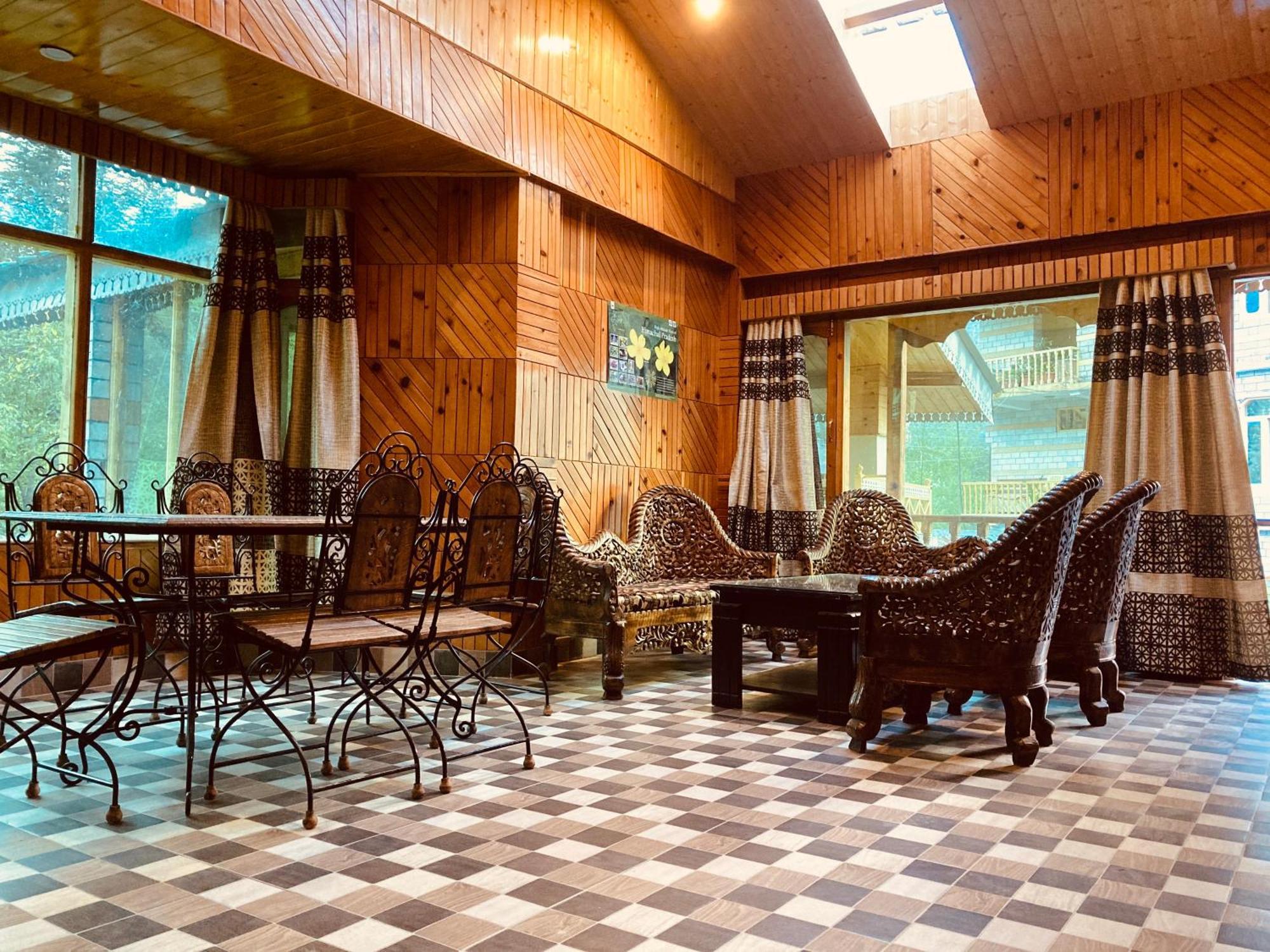 Woods Villa Cottage, Manali Exteriér fotografie