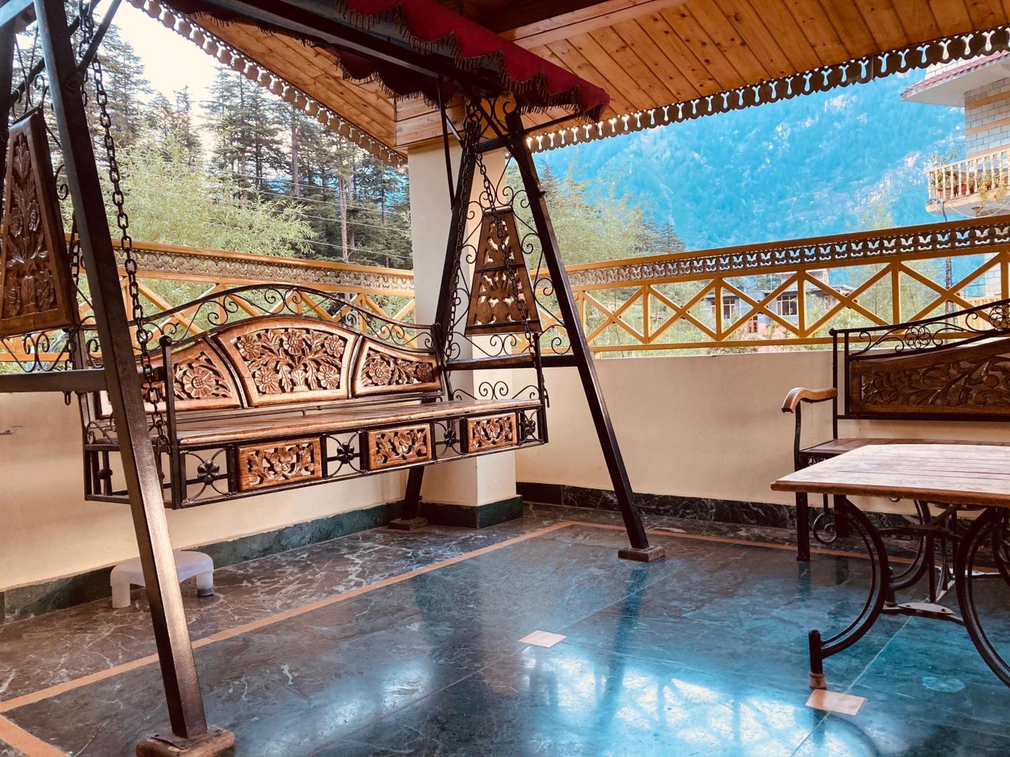 Woods Villa Cottage, Manali Exteriér fotografie