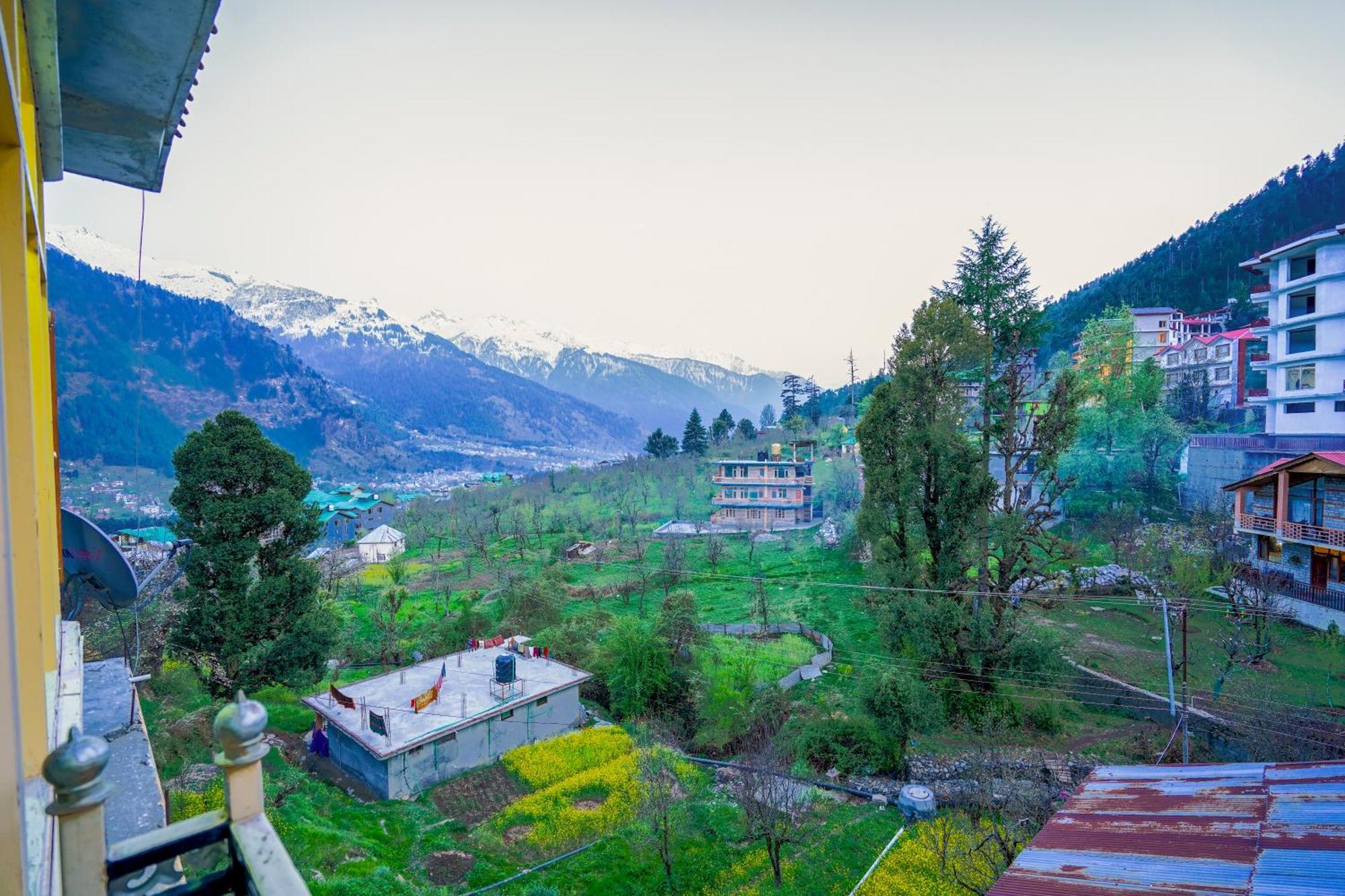 Woods Villa Cottage, Manali Exteriér fotografie