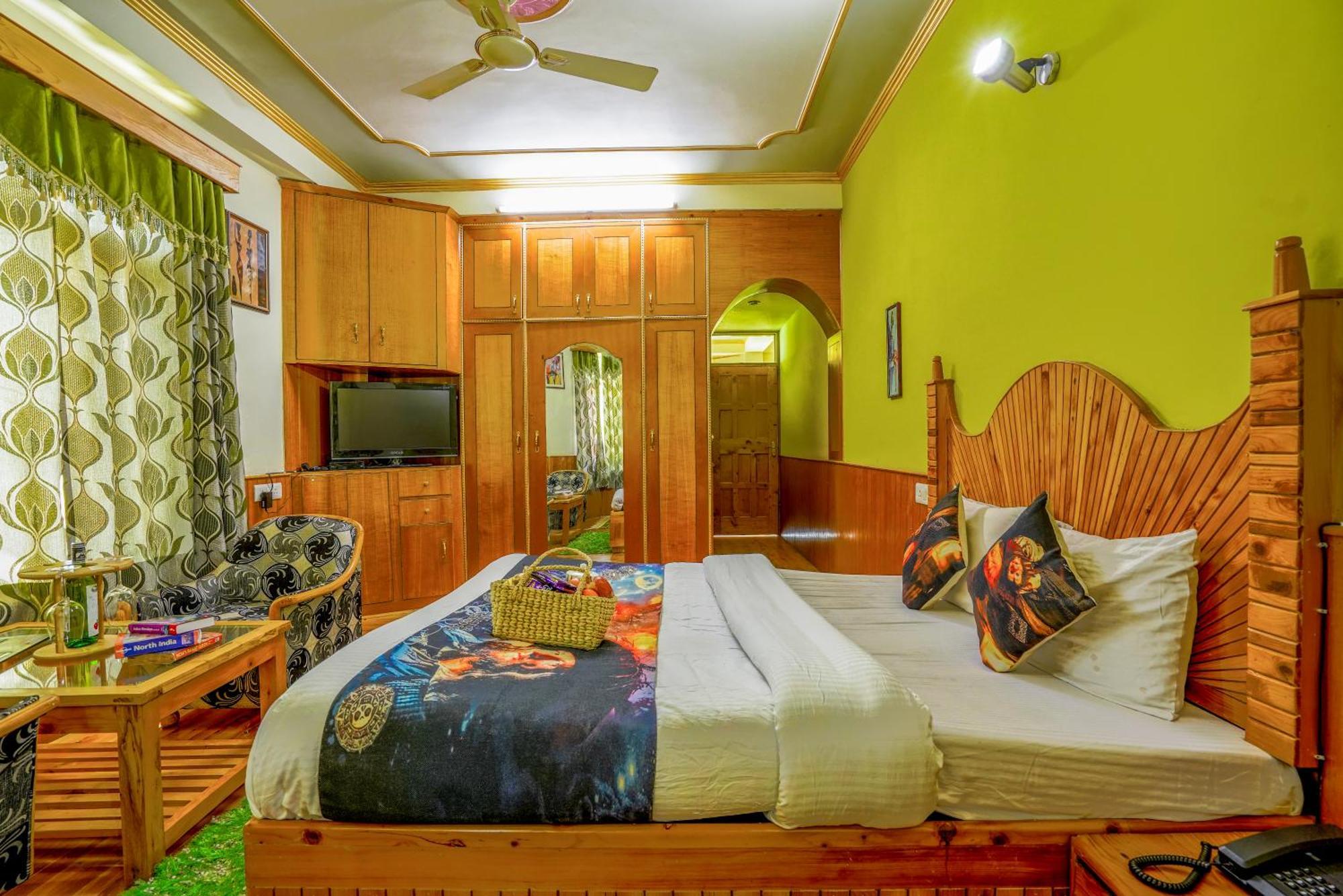 Woods Villa Cottage, Manali Exteriér fotografie
