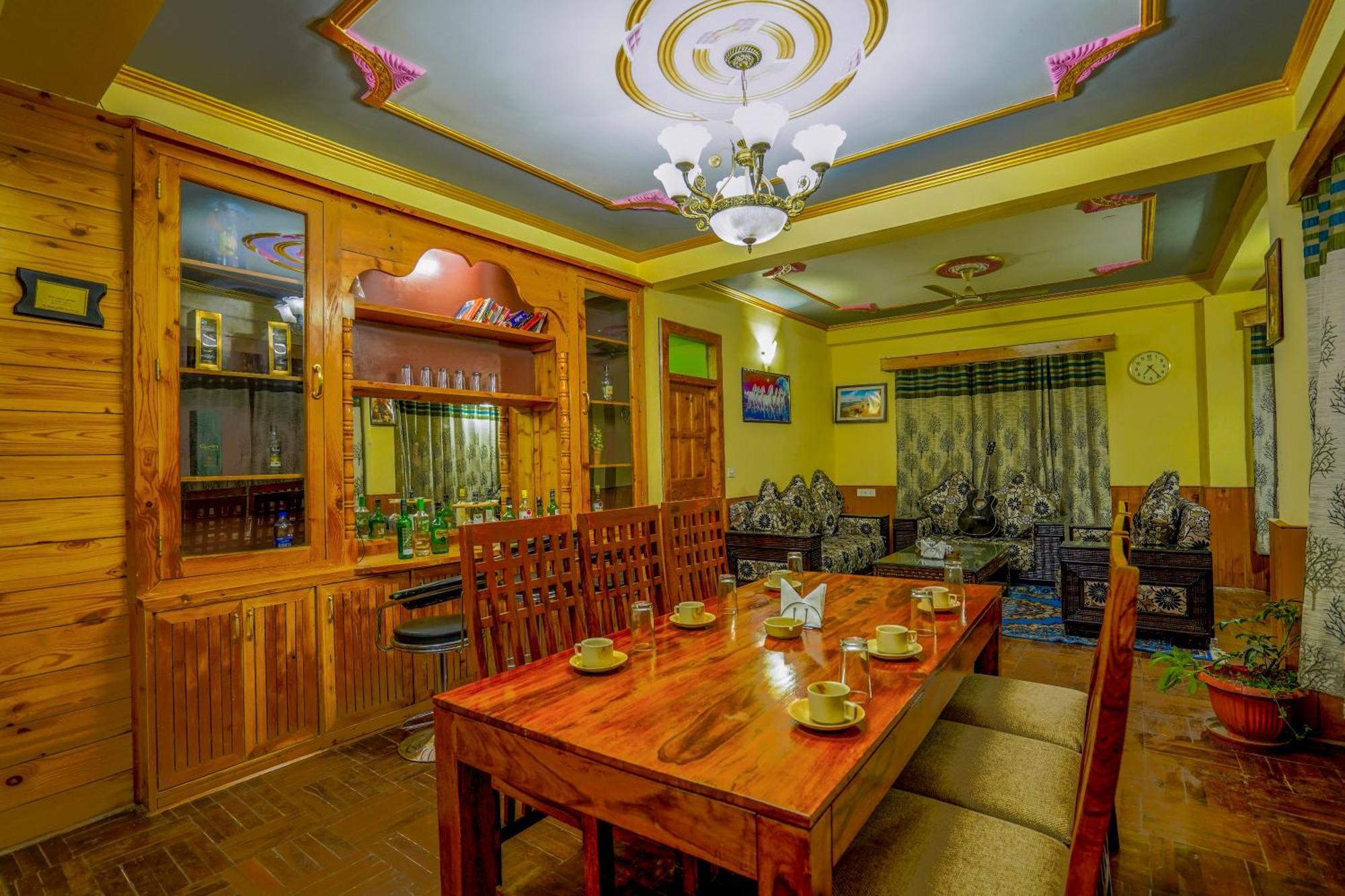 Woods Villa Cottage, Manali Exteriér fotografie