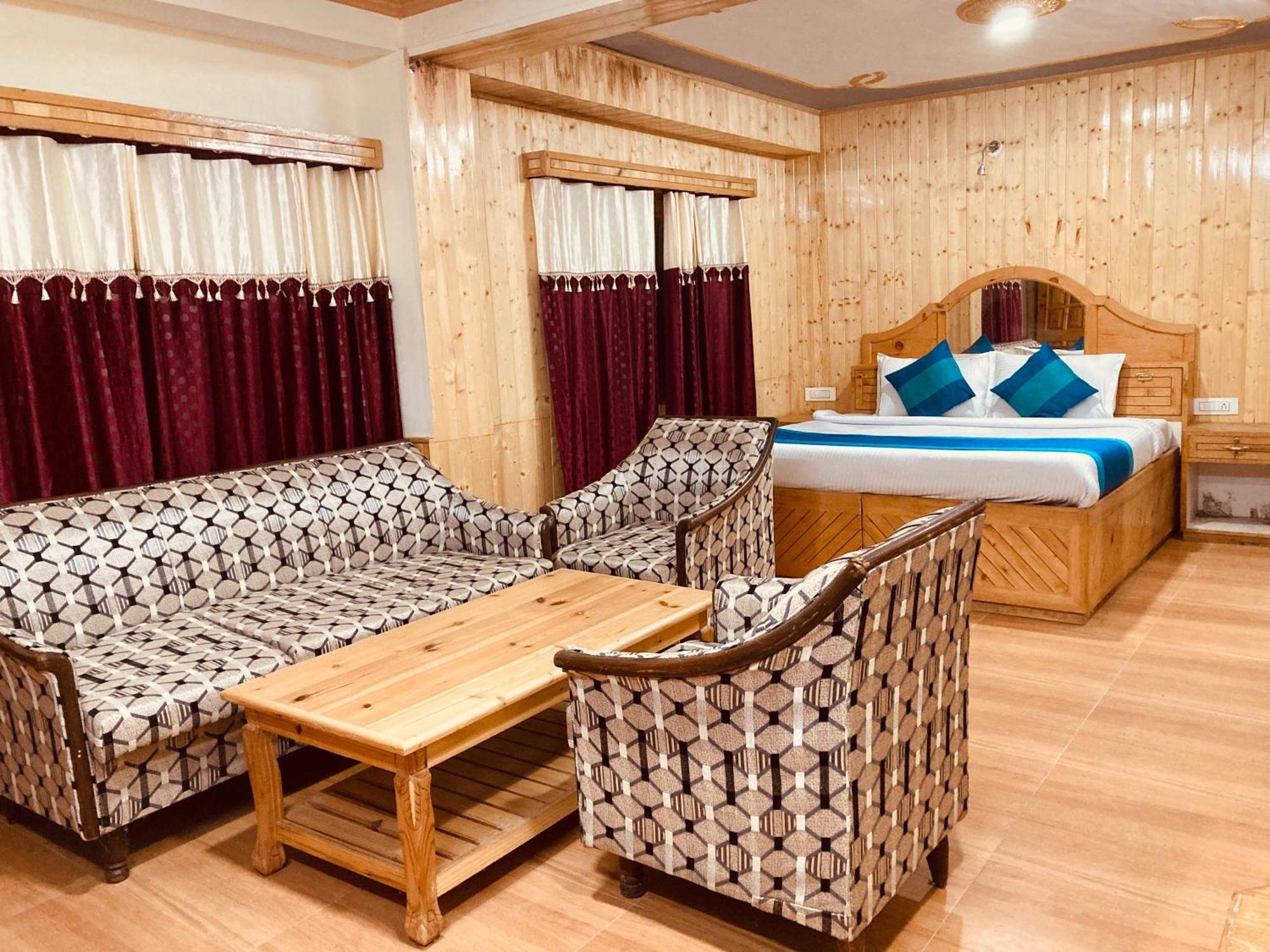 Woods Villa Cottage, Manali Exteriér fotografie