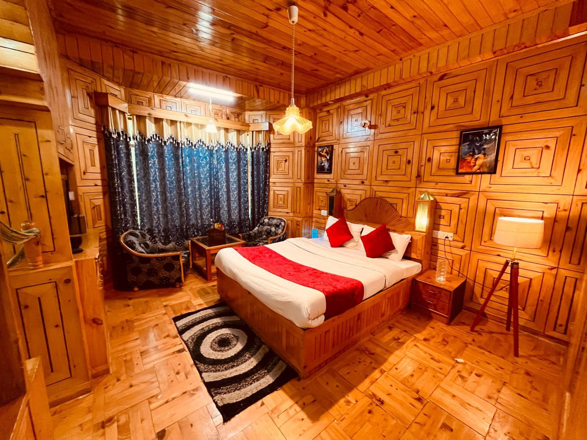 Woods Villa Cottage, Manali Exteriér fotografie