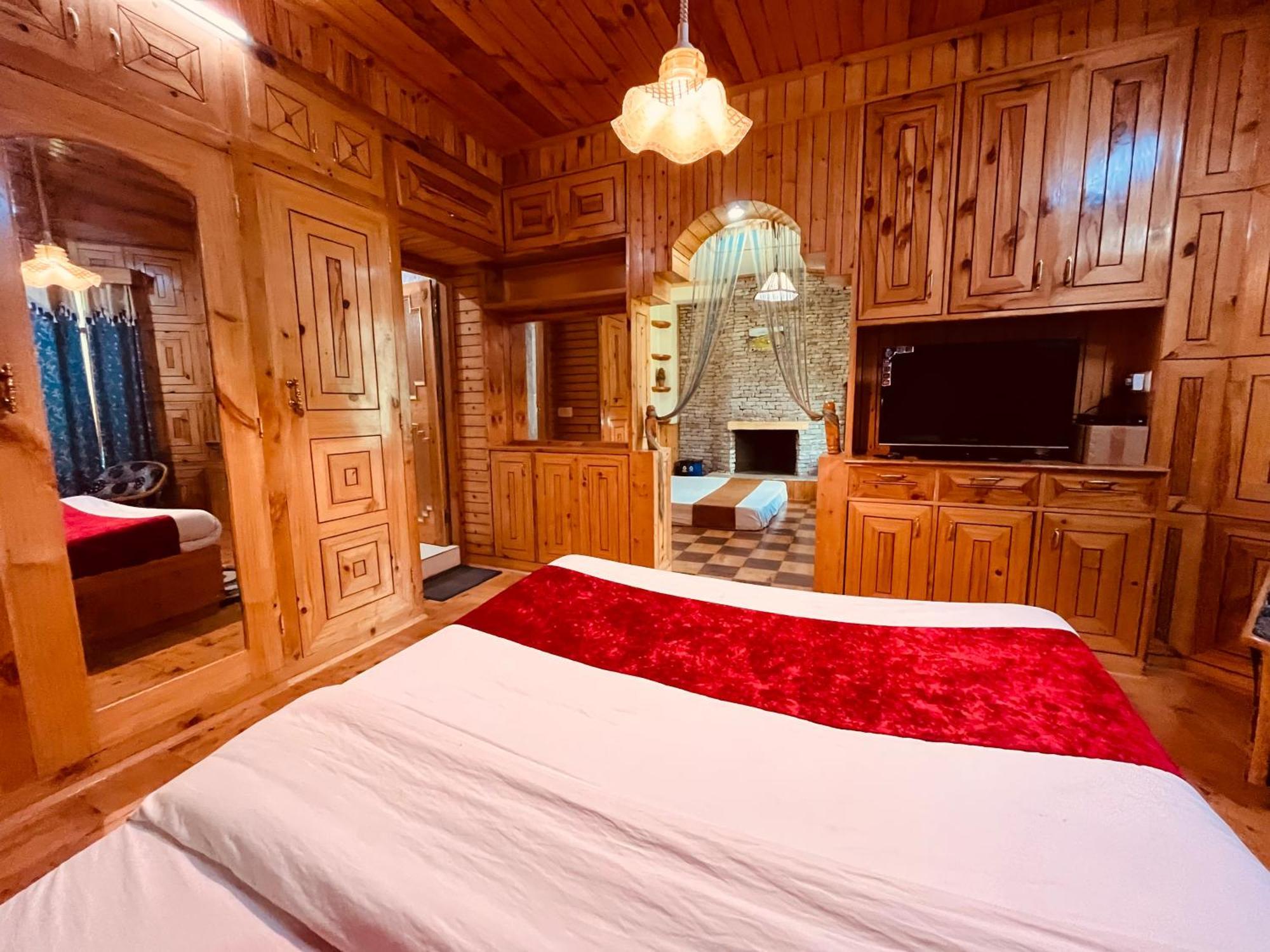 Woods Villa Cottage, Manali Exteriér fotografie