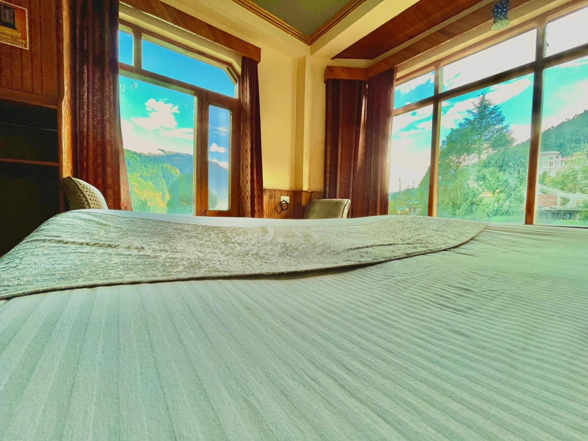 Woods Villa Cottage, Manali Exteriér fotografie
