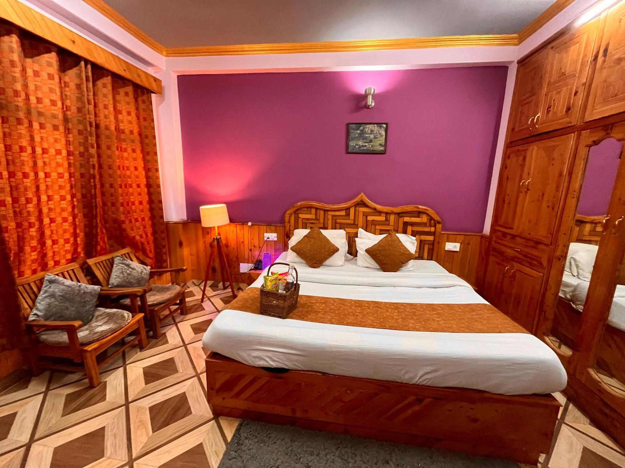 Woods Villa Cottage, Manali Exteriér fotografie